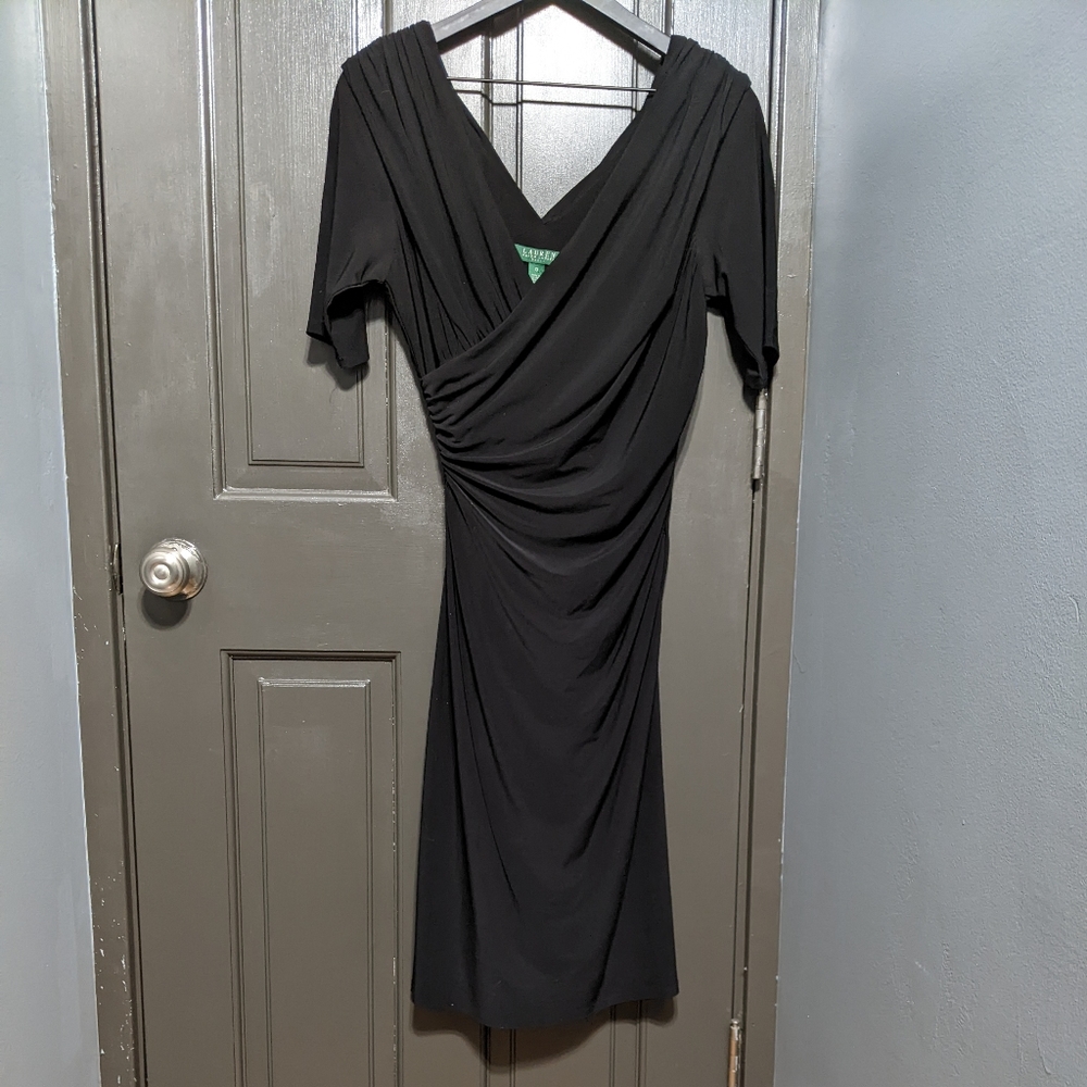 Lauren Ralph Lauren Black V-Neck Dress